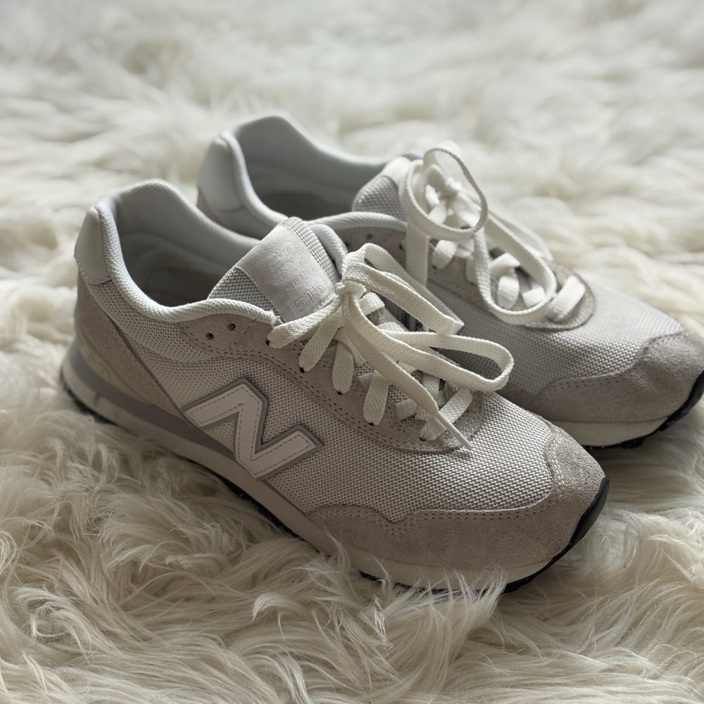 New Balance 515 V3 Sneaker - Women's - Picture 1 of 2